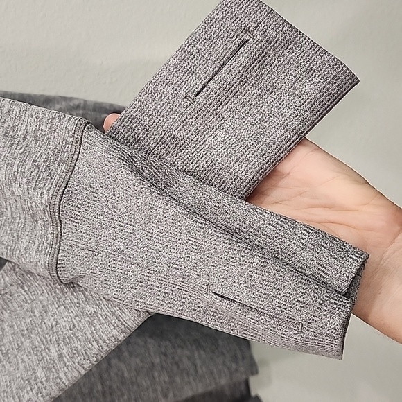 Nike Gray Heathered Dri-Fit Running 1/4 Zip-Up Long Sleeve Top - Picture 5 of 8